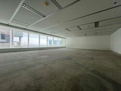 Singapore Land Tower (D1), Office #612423201